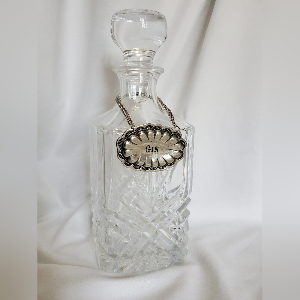 VINTAGE CRISTAL D'ARQUES-DURAND "MASQUERADE" PATTERN DECANTER
